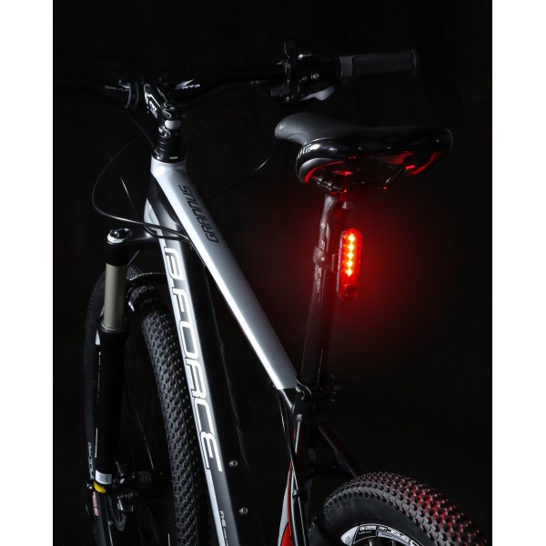Заден стоп с USB Force Dot 20LM