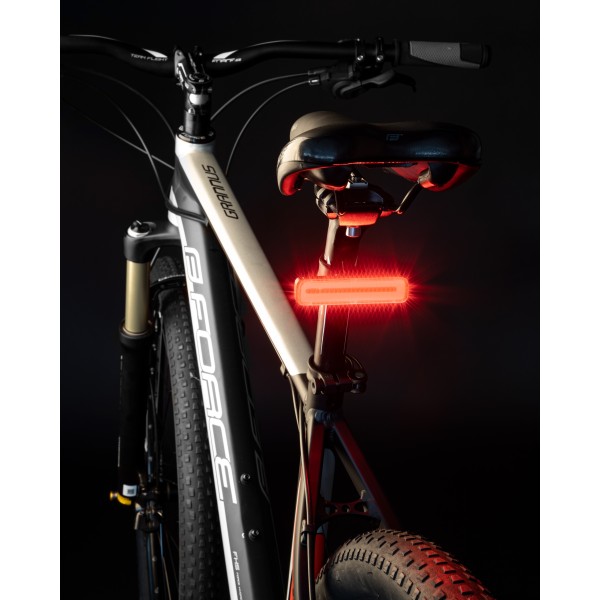 Заден стоп с USB Force Glory 70LM