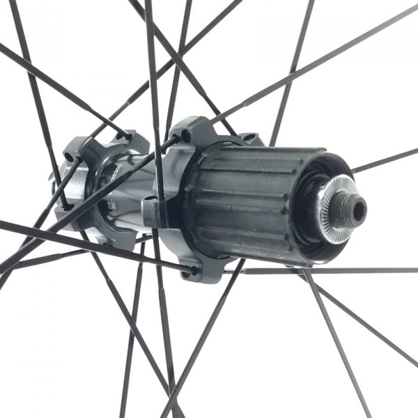 Задна шосейна капла SHIMANO WH-RS300 