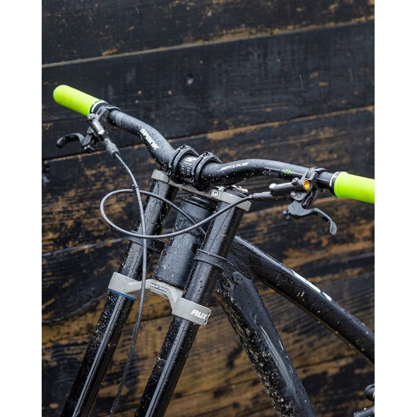 Грипове Spank Spike 33 Green